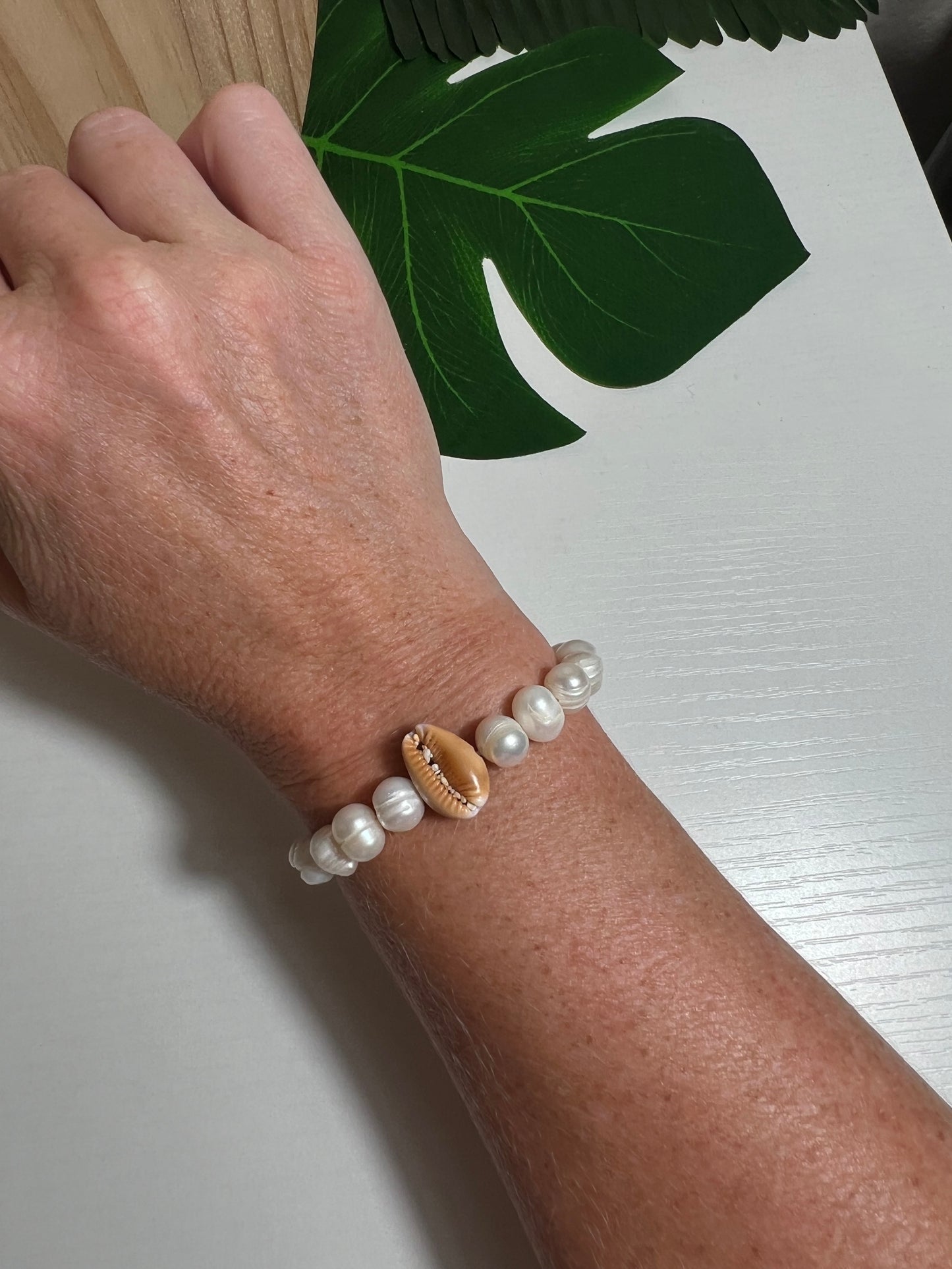 Honey Cowry and Pearl Stretch Bracelet