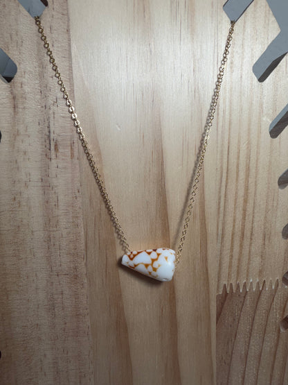 Marbled Cone Floating Shell Necklace – Gold Filled | 17"