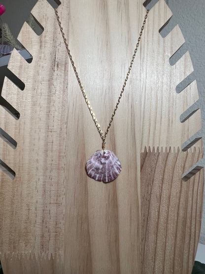 Hawaiian Spiny Oyster Shell Necklace