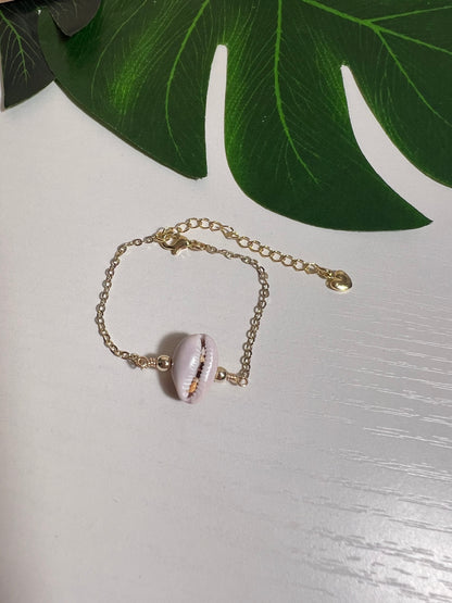 Porous Cowry Bracelet