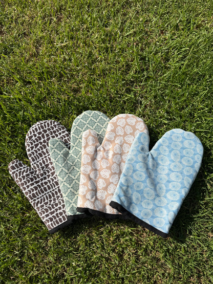 Coastal Oven Mitt | Tropical & Seashell Patterns