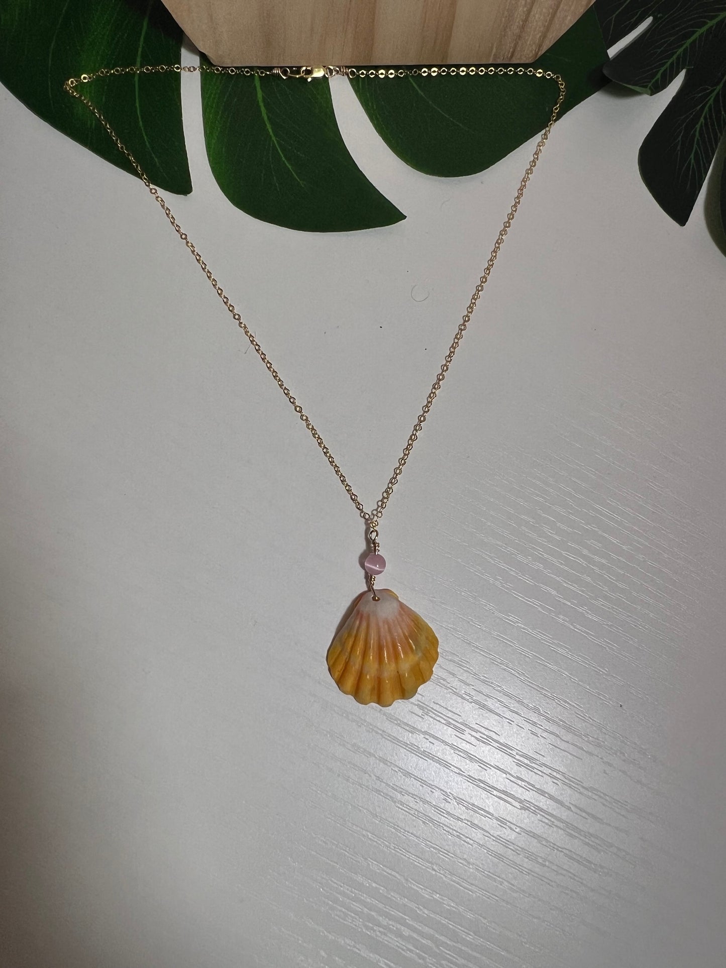 Sunrise Shell Necklace - Gold Filled