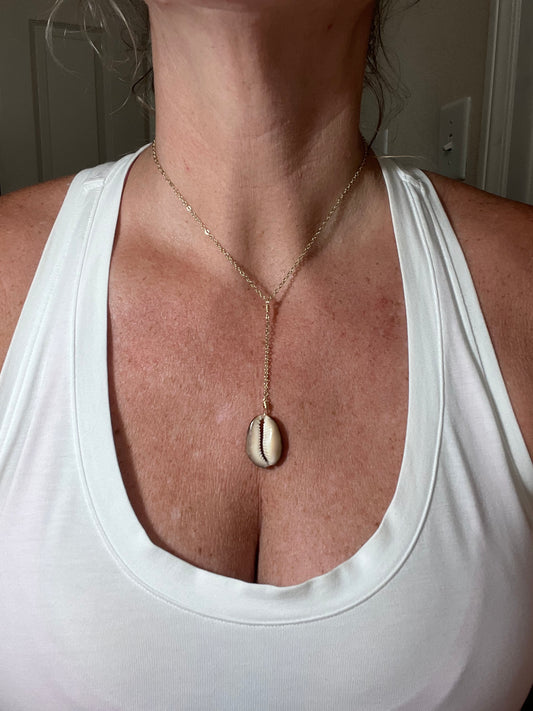 Snakehead Cowry Lips Dangle Necklace