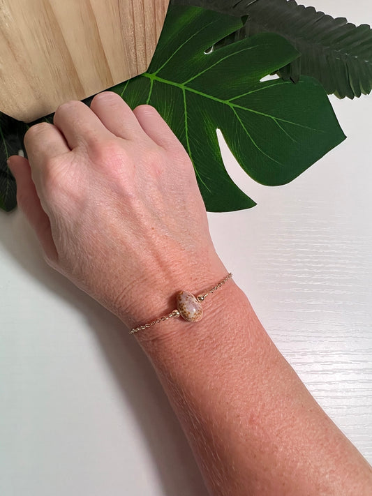 Porous Cowry Bracelet
