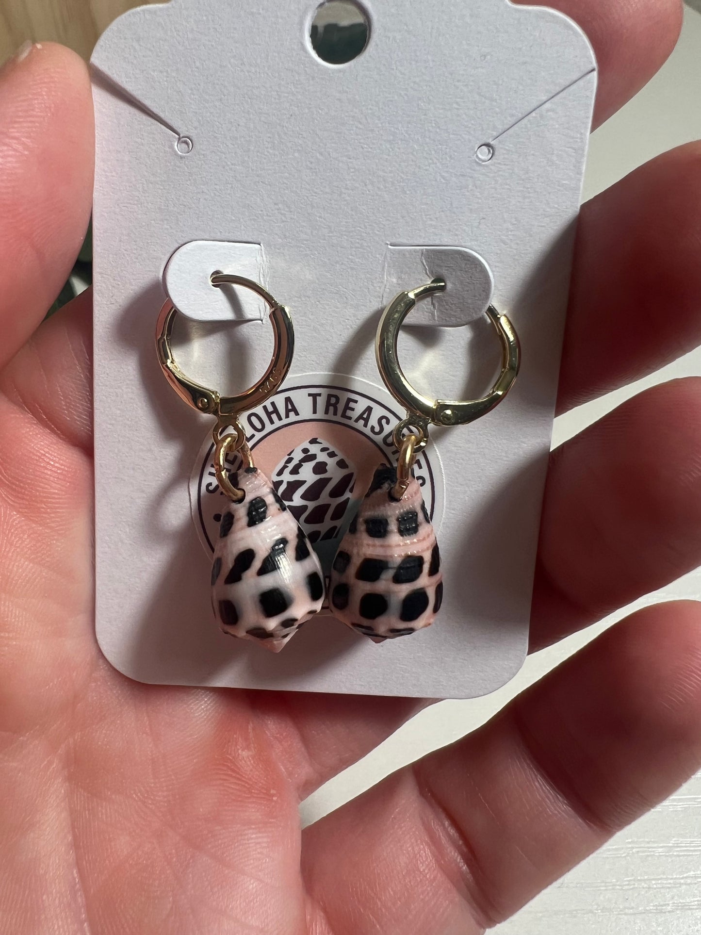 Hebrew Cone Shell Huggie Earrings