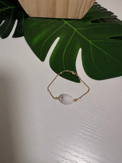 Nucleus Cowry Bracelet