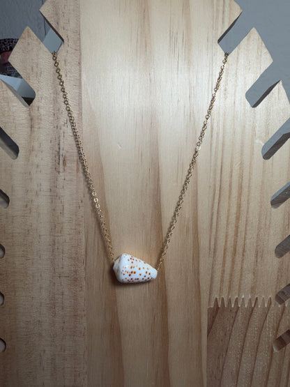 Flea Cone Floating Shell Necklace – Gold Filled | 17"