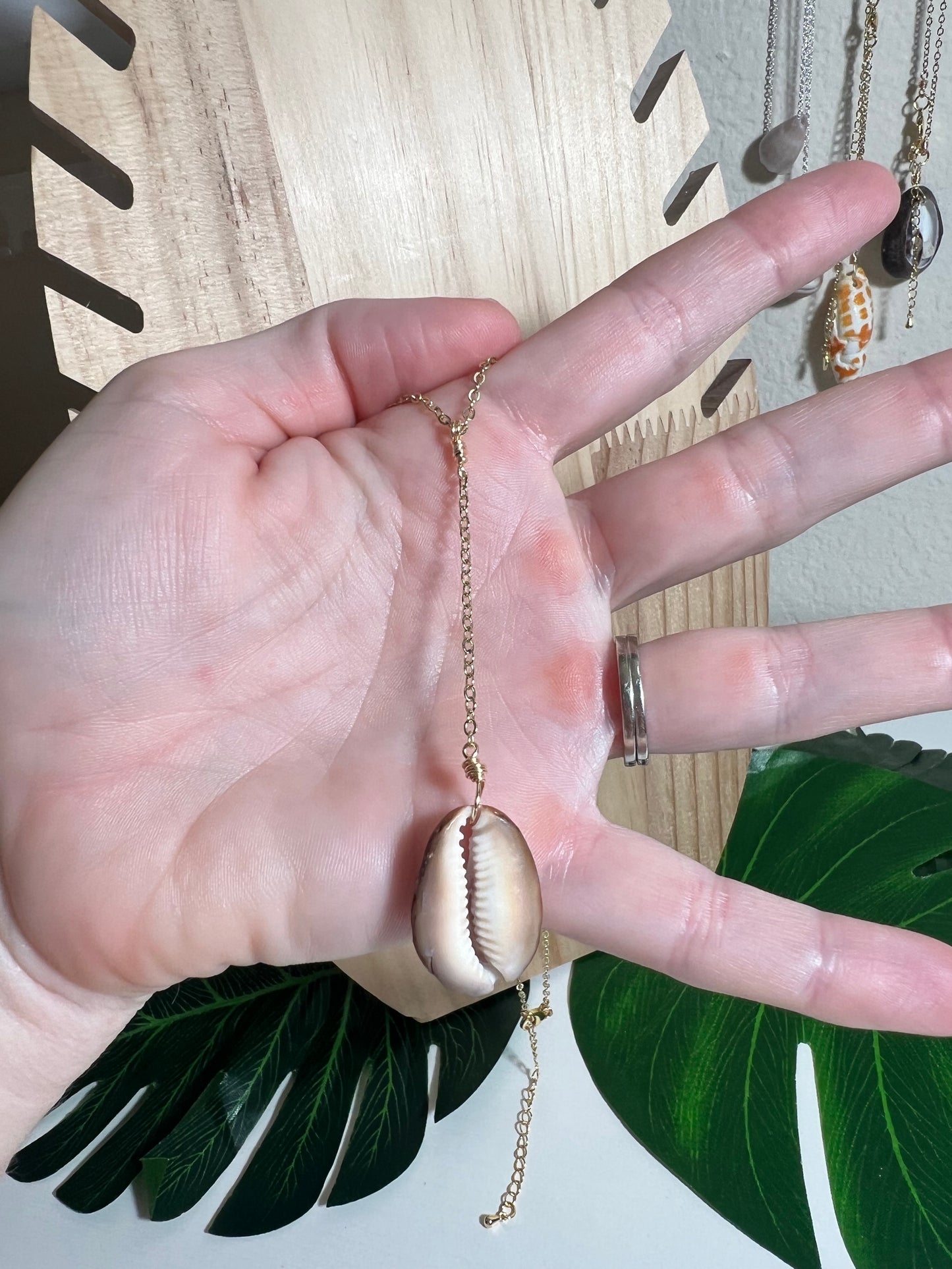 Snakehead Cowry Lips Dangle Necklace