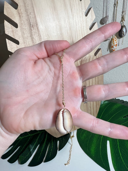 Snakehead Cowry Lips Dangle Necklace