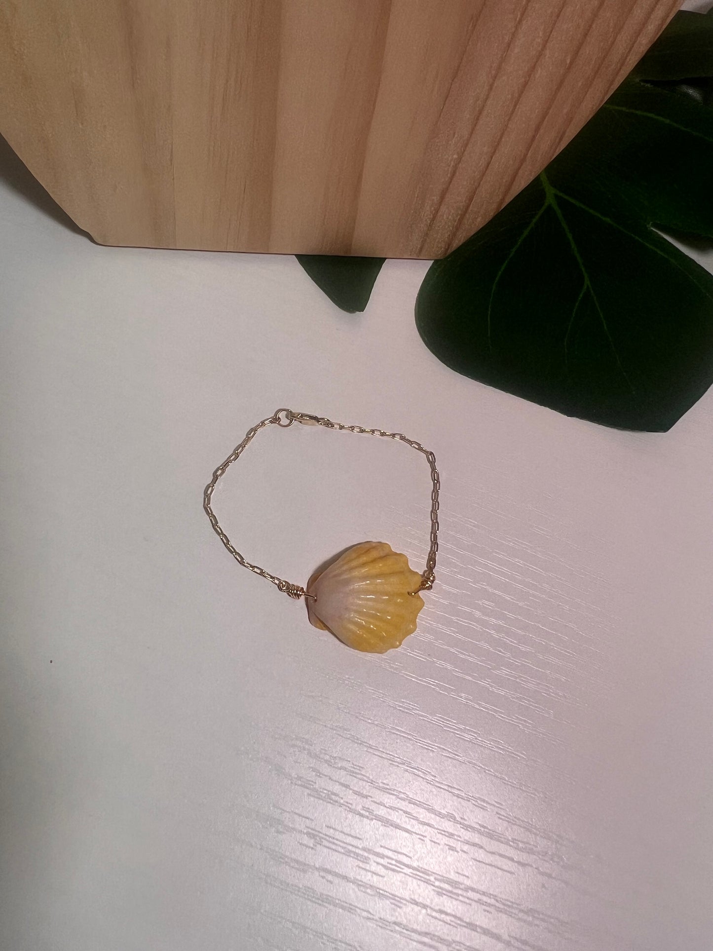 Sunrise Shell Bracelet