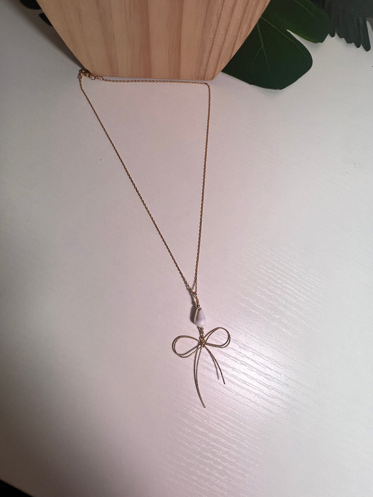 Hawaiian Cone Shell and Bow Charm Necklace