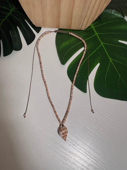 Nutmeg Shell and Puka Shell Beaded Adjustable Necklace