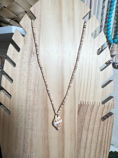 Nutmeg Shell and Puka Shell Beaded Adjustable Necklace
