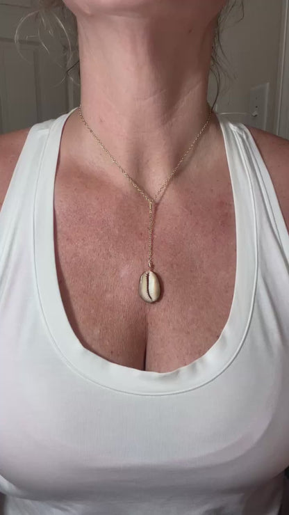Snakehead Cowry Lips Dangle Necklace