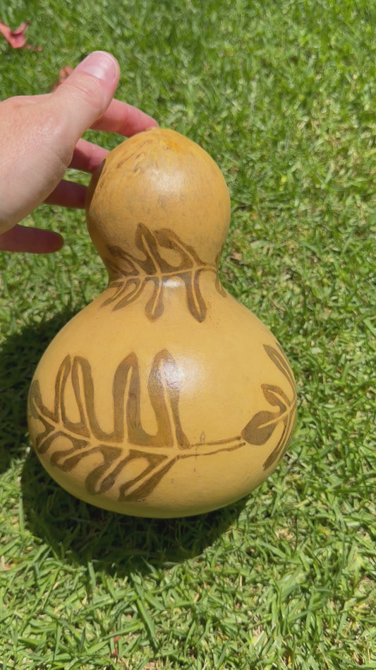 Hawaiian Ni'ihau Style Hand-Carved Gourd | Handmade Island Heirloom