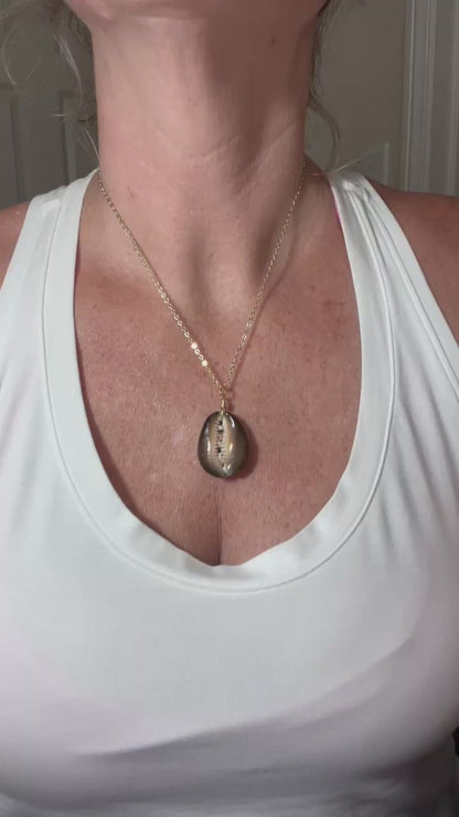 Snakehead Cowry Lip Necklace